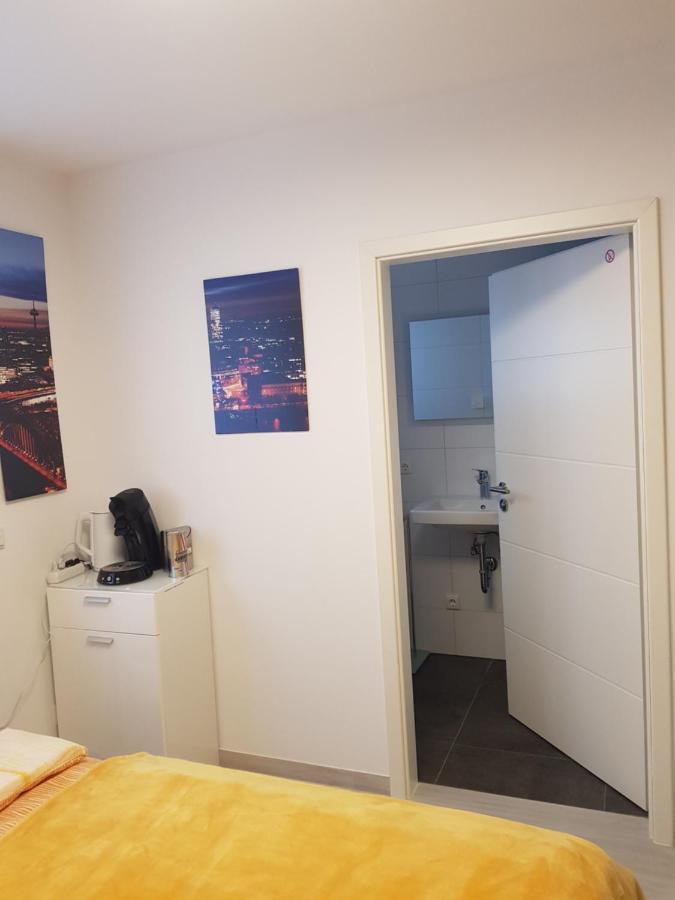 Apartamento Klein Und Fein Erftstadt Exterior foto